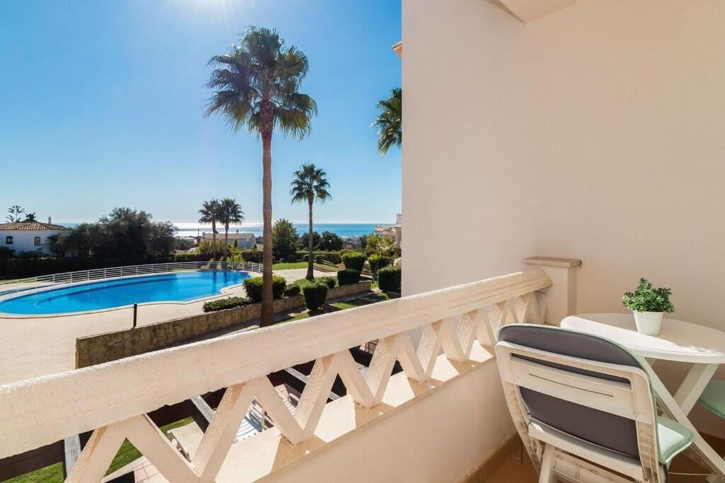 Fantastic Townhouse With Pool And Sea Views Villa Albufeira Bagian luar foto